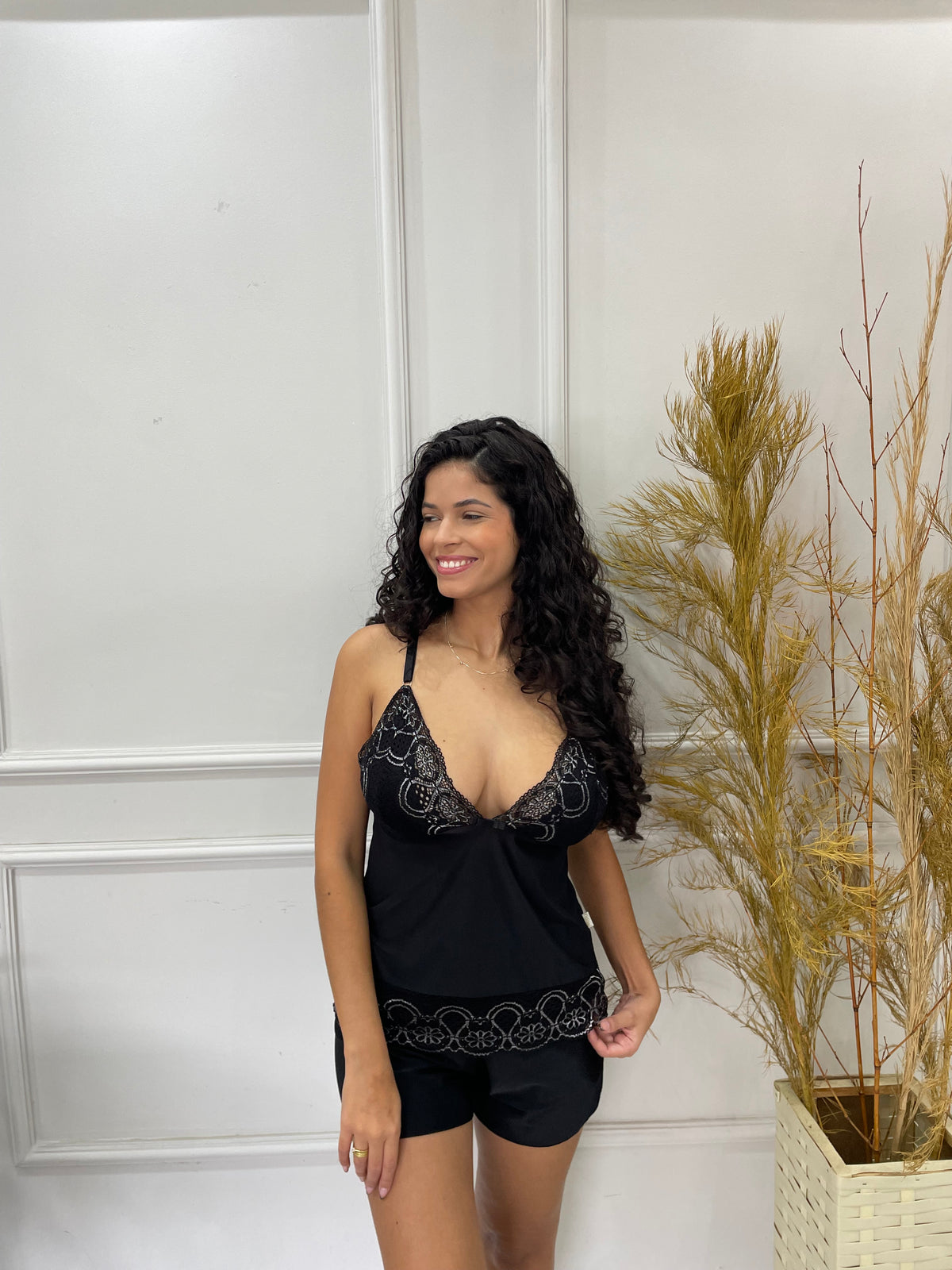 Baby Doll Vênus em Liganete Premium - Preto